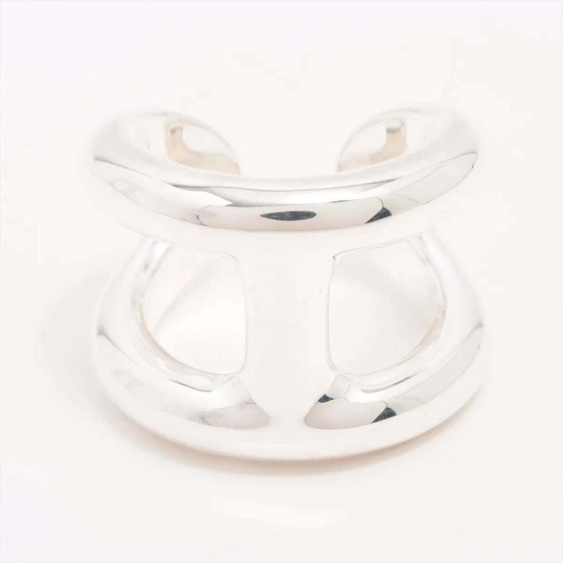 HERMÈS OSMO'S GM RING 925 SILVER: Hermès Osmo's GM Ring 925 Silver Brand: Hermès Type: Ring Material: 925 Silver Color: Silver Size: 4.75 - 5 US Accessories: None Accessories Notice: When purchasing pre-owned goods, please