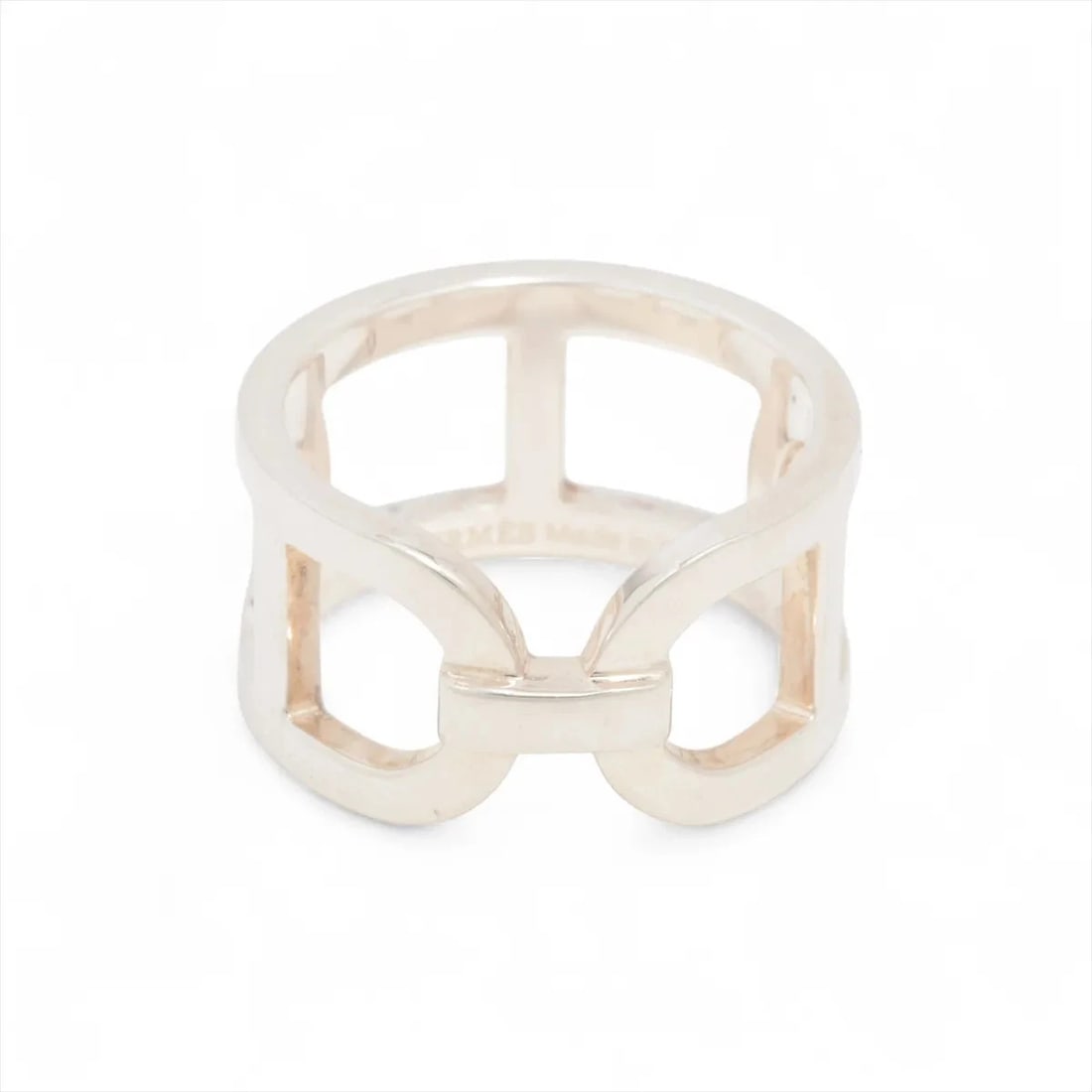 HERMÈS EVER CHAINE D'ANCRE RING 925 SILVER: Hermès Ever Chaine D'Ancre Ring 925 Silver Brand: Hermès Type: Ring Material: 925 Silver Color: Silver Size: 6.25 - 6.5 US Accessories: None Accessories Notice: When purchasing pre-owned g