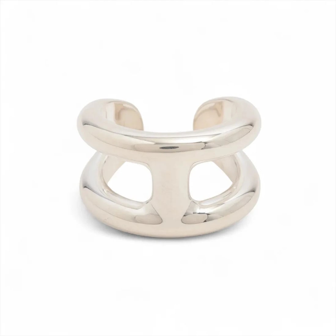 HERMÈS OSMOZ PM RING 925 SILVER: Hermès Osmoz PM Ring 925 Silver Brand: Hermès Type: Ring Material: 925 Silver Color: Silver Size: 5.5 - 5.75 US Accessories: None Accessories Notice: When purchasing pre-owned goods, pleas