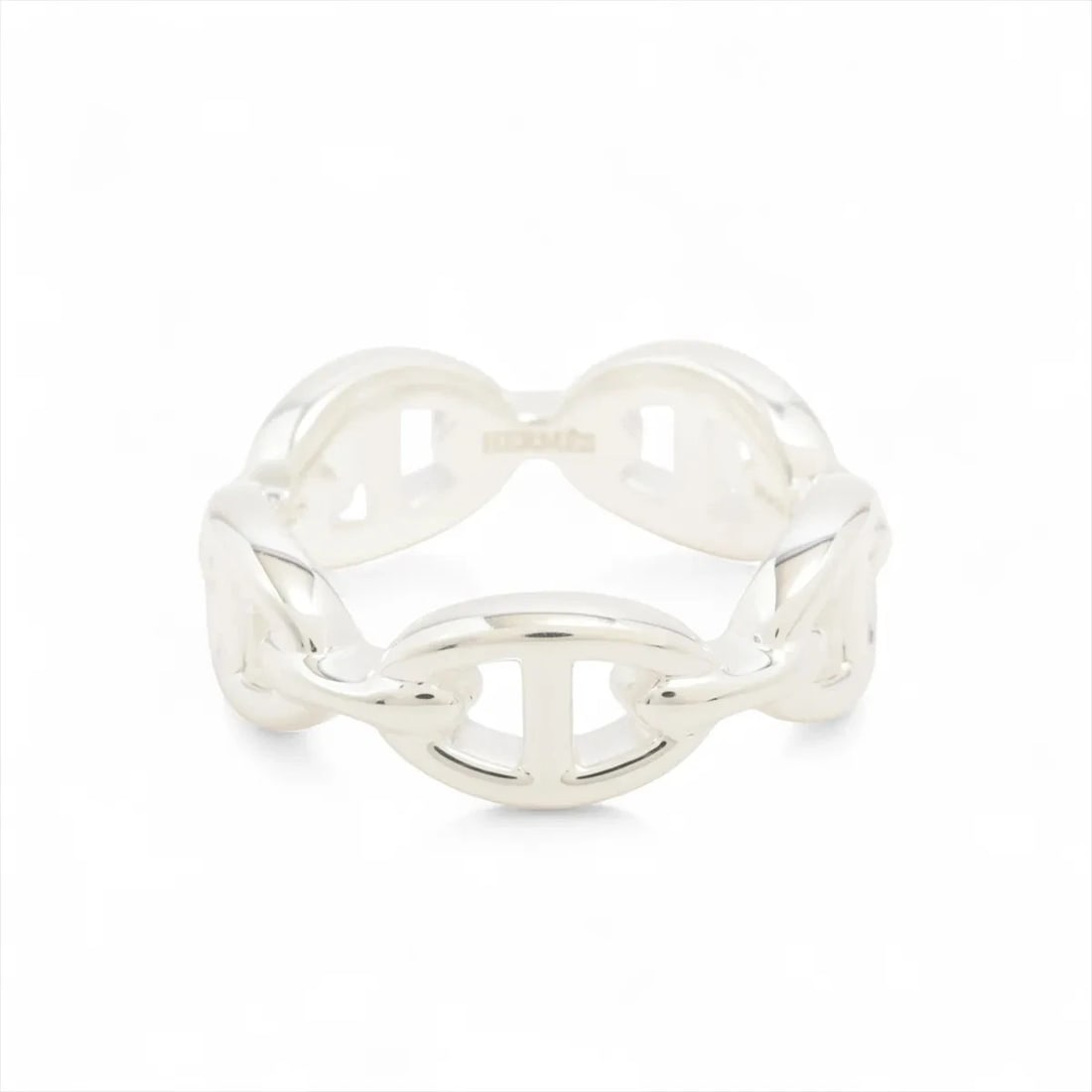HERMÈS CHAÎNE D'ANCRE ENCHAINEE RING SILVER: Hermès Chaîne d'Ancre Enchainee Ring Silver Brand: Hermès Type: Ring Material: 925 Silver Color: Silver Size: 6 US Accessories: None Accessories Notice: When purchasing pre-owned goods,