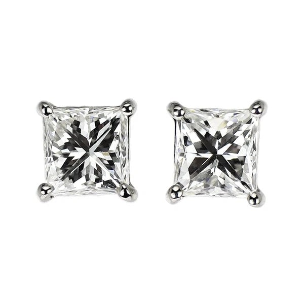 PT900 PRINCESS CUT DIAMOND EARRINGS: Pt900 Princess Cut Diamond Earrings Brand: None Type: piercing Material: Metal Pt900 Main Stone/Creation Natural Color: None Size: Length/Width/Diameter5.1Width/Thickness4.9 Accessories: None