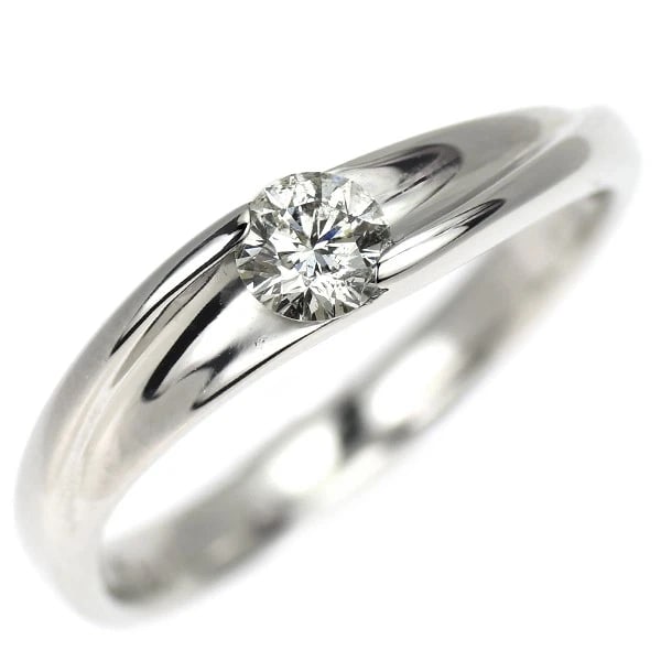 PT900 DIAMOND RING: Pt900 diamond ring Brand: None Type: ring Material: Metal Pt900 Main Stone/Creation Natural Color: None Size: 4.75 - 5 US Accessories: None Accessories Notice: When purchasing pre-owned go