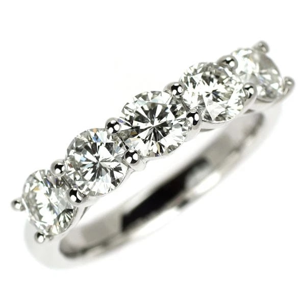 PT950 DIAMOND RING: Pt950 diamond ring Brand: None Type: ring Material: Metal Platinum Main Stone/Creation Natural Color: None Size: 6.25 - 6.5 US Accessories: None Accessories Notice: When purchasing pre-own