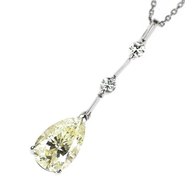PT900/ PT850 PEAR SHAPE DIAMOND PENDANT NECKLACE: Pt900/ Pt850 Pear Shape Diamond Pendant Necklace Brand: None Type: pendant necklace Material: Metal Pt900/ Pt850 Main Stone/Creation Natural Color: None Size: Necklace: Chain Length