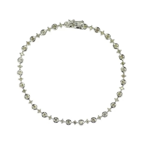 K18WG DIAMOND TENNIS BRACELET: K18WG diamond tennis bracelet Brand: None Type: bracelet Material: Metal K18WG Main Stone/Creation Natural Color: None Size: Length/Width/Diameter3.4Width/Thickness2.3 Accessories: None