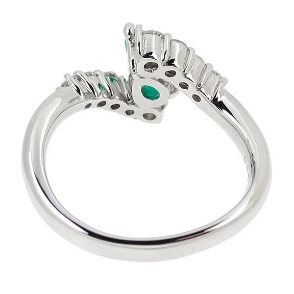 PT900 EMERALD DIAMOND RING - 2