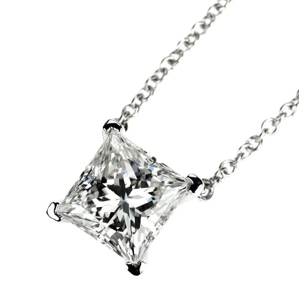 TIFFANY & CO. PT950 PRINCESS CUT DIAMOND PENDANT NECKLACE: Tiffany & Co. Pt950 princess cut diamond pendant necklace Brand: Tiffany Type: pendant necklace Material: Metal Platinum Main Stone/Creation Natural Color: None Size: Necklace: Chain Length 41 Len