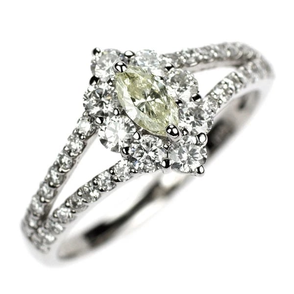 PT900 MARQUISE CUT DIAMOND RING (1 of 2)