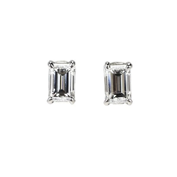 PT950/ PT900 BAGUETTE CUT DIAMOND EARRINGS: Pt950/ Pt900 Baguette Cut Diamond Earrings Brand: None Type: piercing Material: Metal Pt950 Main Stone/Creation Natural Color: Platinum Size: Length/Width/Diameter5.2Width/Thickness3.4 