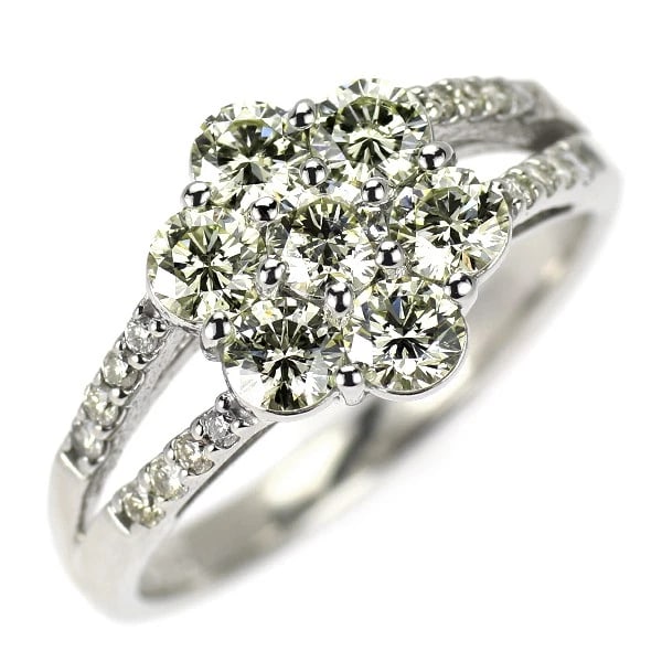 PT900 DIAMOND RING FLOWER: Pt900 diamond ring flower Brand: None Type: ring Material: Metal Pt900 Main Stone/Creation Natural Color: None Size: 5.25 US Accessories: None Accessories Notice: When purchasing pre-owned