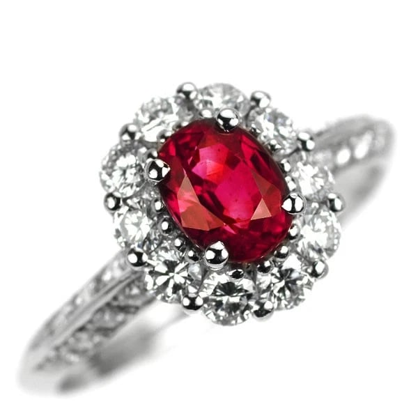 QUEEN PT950 RUBY DIAMOND RING (1 of 2)