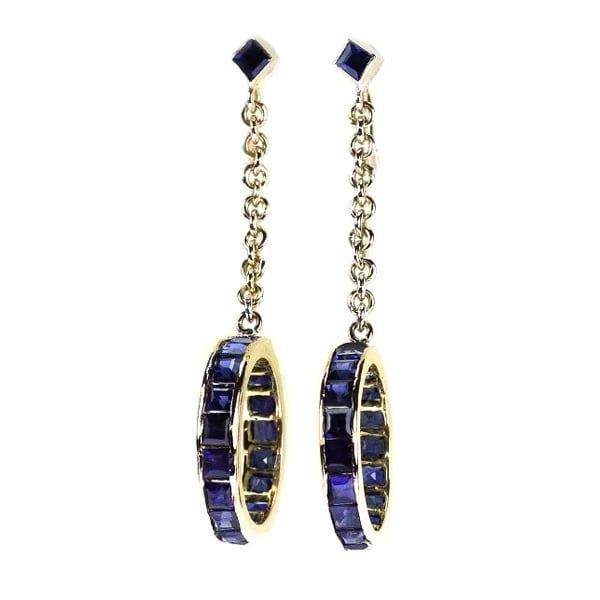 K18YG SAPPHIRE EARRINGS: K18YG sapphire earrings Brand: None Type: earring Material: Metal K18YG Main Stone/Creation sapphires Color: None Size: Length/Width/Diameter41.0Width/Thickness3.0 Accessories: None