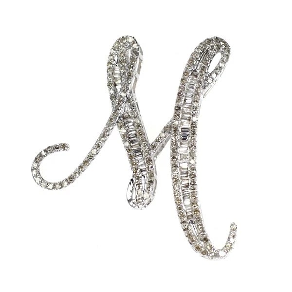 K18WG DIAMOND PENDANT TOP: K18WG diamond pendant top Brand: None Type: pendant top Material: Metal K18WG Main Stone/Creation Natural Color: None Size: Length/Width/Diameter34.2Width/Thickness32.3 Accessories: None