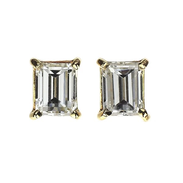 K18YG BUCKET CUT DIAMOND EARRINGS: K18YG Bucket Cut Diamond Earrings Brand: None Type: piercing Material: Metal K18YG Main Stone/Creation Natural Color: yellow Size: Length/Width/Diameter4.5Width/Thickness3.8 Accessories: None