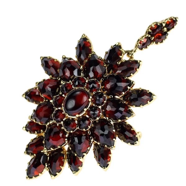 VICTORIANS GATE K18YG GARNET PENDANT TOP AND BROOCH (1 of 2)