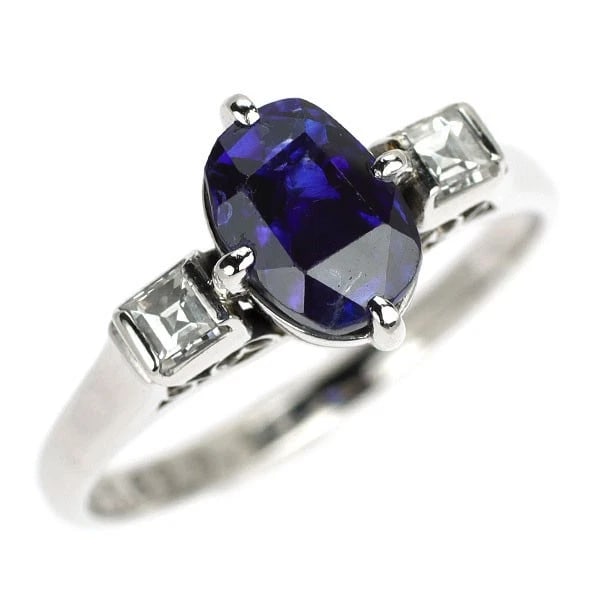 PT900 MADAGASCAR UNHEATED SAPPHIRE DIAMOND RING: Pt900 Madagascar Unheated Sapphire Diamond Ring Brand: None Type: ring Material: Metal Pt900 Main Stone/Creation Natural Color: None Size: 6 US Accessories: None Accessories Notice: When p