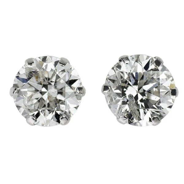 PT900 DIAMOND EARRINGS: Pt900 Diamond Earrings Brand: None Type: piercing Material: Metal Pt900 Main Stone/Creation Natural Color: Platinum Size: Length/Width/Diameter6.2Width/Thickness6.7 Accessories: None
