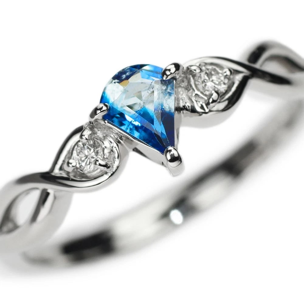 PT950 ZIMBABWEAN EUCLASE DIAMOND RING: Pt950 Zimbabwean Euclase Diamond Ring Brand: None Type: ring Material: Metal Platinum Main Stone/Creation Natural Color: Platinum Size: 5.25 US Accessories: None Accessories Notice: When