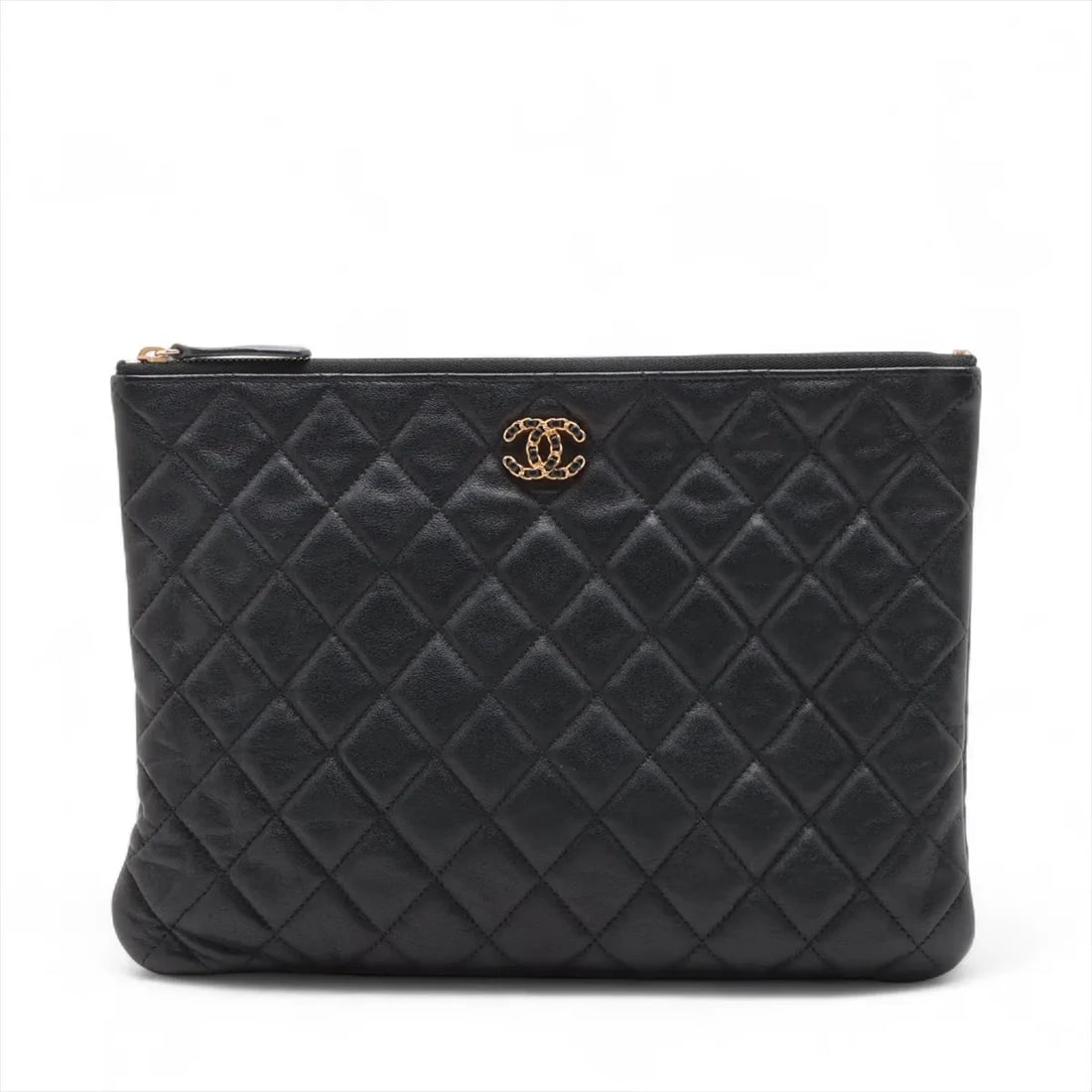 CHANEL 19 LEATHER CLUTCH BAG BLACK GOLD: Chanel 19 Leather Clutch bag Black Gold Brand: Chanel Type: Clutch bag Material: Leather Color: Black Size: Height:7.7inchLength:10.8inch Accessories: None Accessories Notice: When purchasing