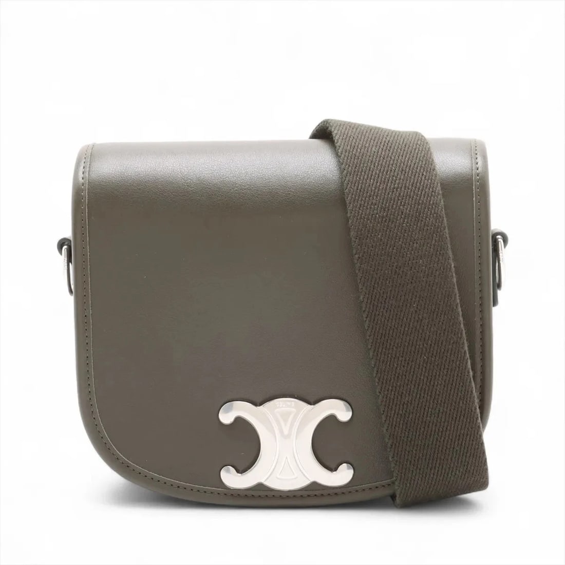 CELINE TRIOMPHE SMALL BUZAS LEATHER SHOULDER BAG: Celine Triomphe Small Buzas Leather Shoulder bag Brand: Celine Type: Shoulder bag Material: Leather Color: Green Size: Height:6.1inch Length:7.1inch Depth:2.6inch Shoulder height:24.8inch Accesso