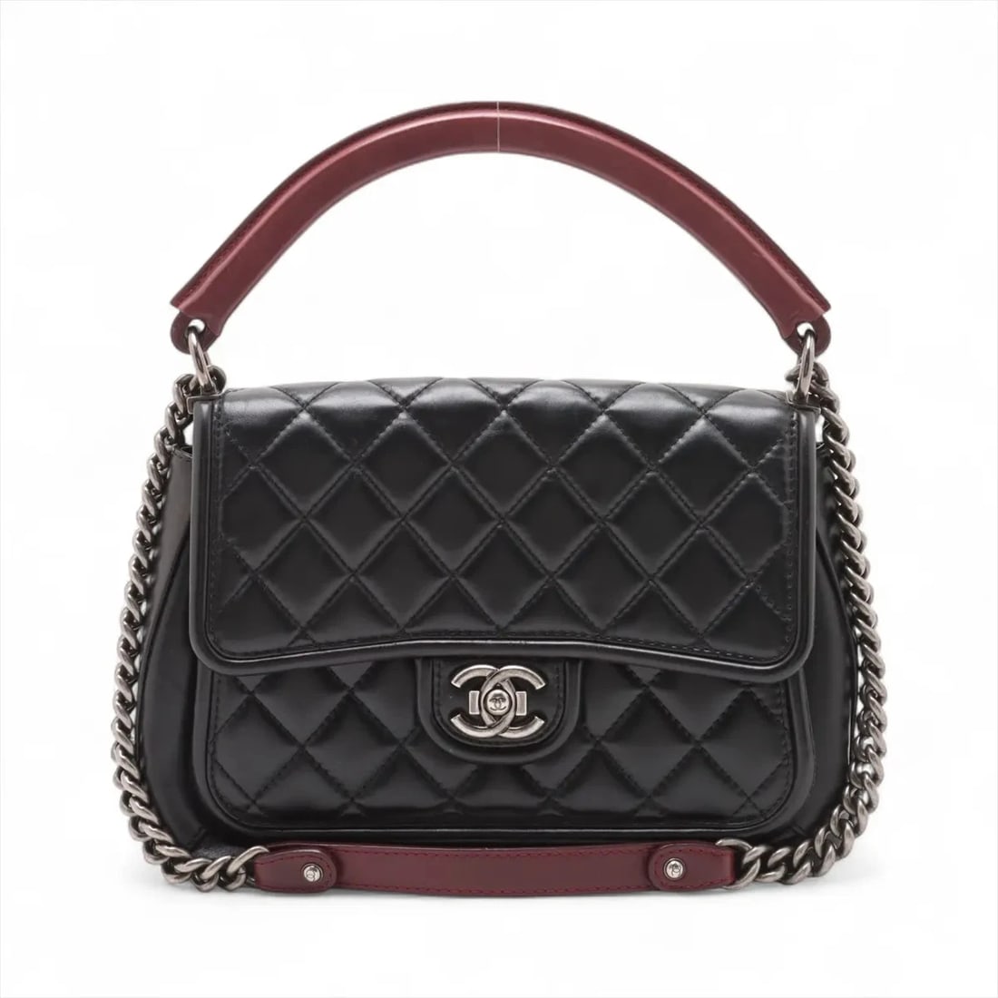 CHANEL MATELASSE LEATHER 2 WAY HANDBAG BLACK GUNMETAL: Chanel Matelasse Leather 2 Way Handbag Black Gunmetal Brand: Chanel Type: Hand bag Material: Leather Color: Black Size: Height:7.9inch Length:12.0inch Depth:3.7inch Handle height:3.9inch Shoulder