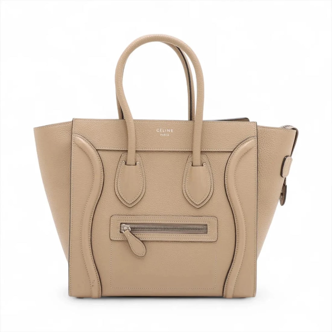 CELINE LUGGAGE MICRO SHOPPER LEATHER HAND BAG: Celine Luggage Micro Shopper Leather Hand bag Brand: Celine Type: Hand bag Material: Leather Color: Brown Size: Height:10.4inch Length:11.0inch Depth:5.3inch Handle height:4.5inch Accessories: No
