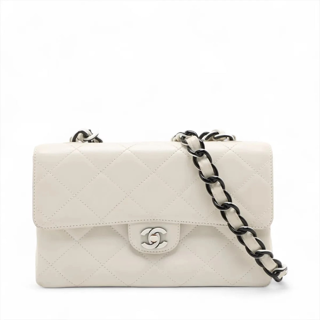 CHANEL MATELASSE LAMBSKIN SINGLE FLAP SINGLE CHAIN BAG (1 of 7)