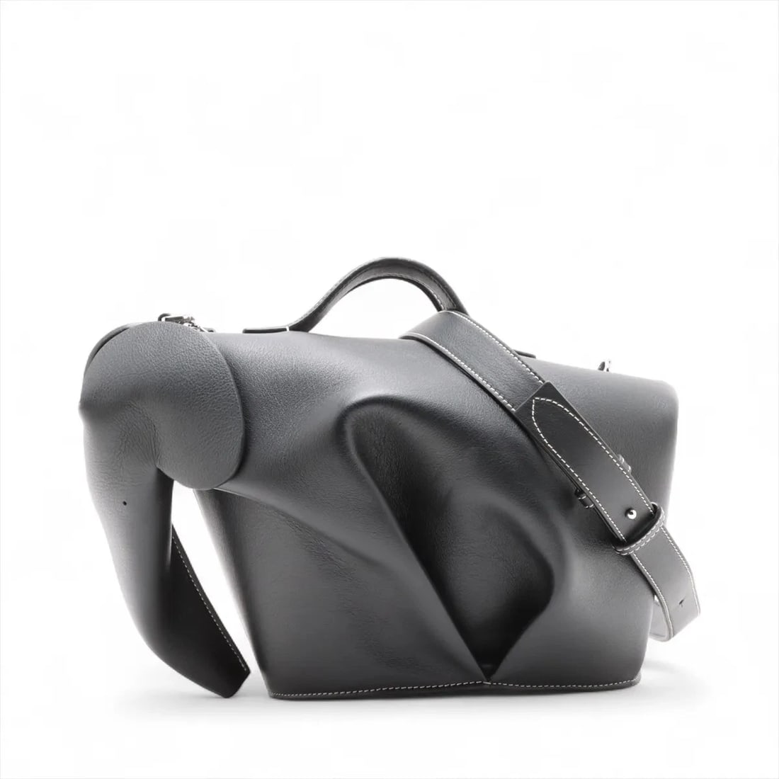LOEWE ELEPHANT LEATHER 2 WAY HANDBAG BLACK: Loewe Elephant Leather 2 Way Handbag Black Brand: Loewe Type: Hand bag Material: Leather Color: Black Size: Height:8.3inch Length:8.5inch Depth:6.3inch Handle height:1.4inch Shoulder