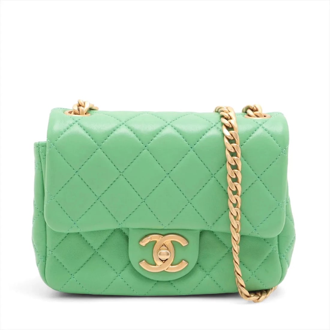 CHANEL MINI MATELASSE LAMBSKIN SINGLE FLAP SINGLE CHAIN BAG: Chanel Mini Matelasse Lambskin Single Flap Single Chain Bag Brand: Chanel Type: Shoulder bag Material: Lambskin Color: Green Size: Height:4.9inch Length:6.5inch Depth:2.6inch Shoulder height:21.5i