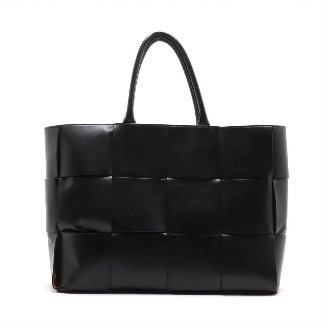 BOTTEGA VENETA MAXI INTRECCIATO TOTE BAG BLACK: Bottega Veneta Maxi Intrecciato Tote bag Black Brand: Bottega Veneta Type: Tote bag Material: Leather Color: Black Size: Height:13.0inch Length:17.3inch Depth:4.3inch Handle height:7.7inch 