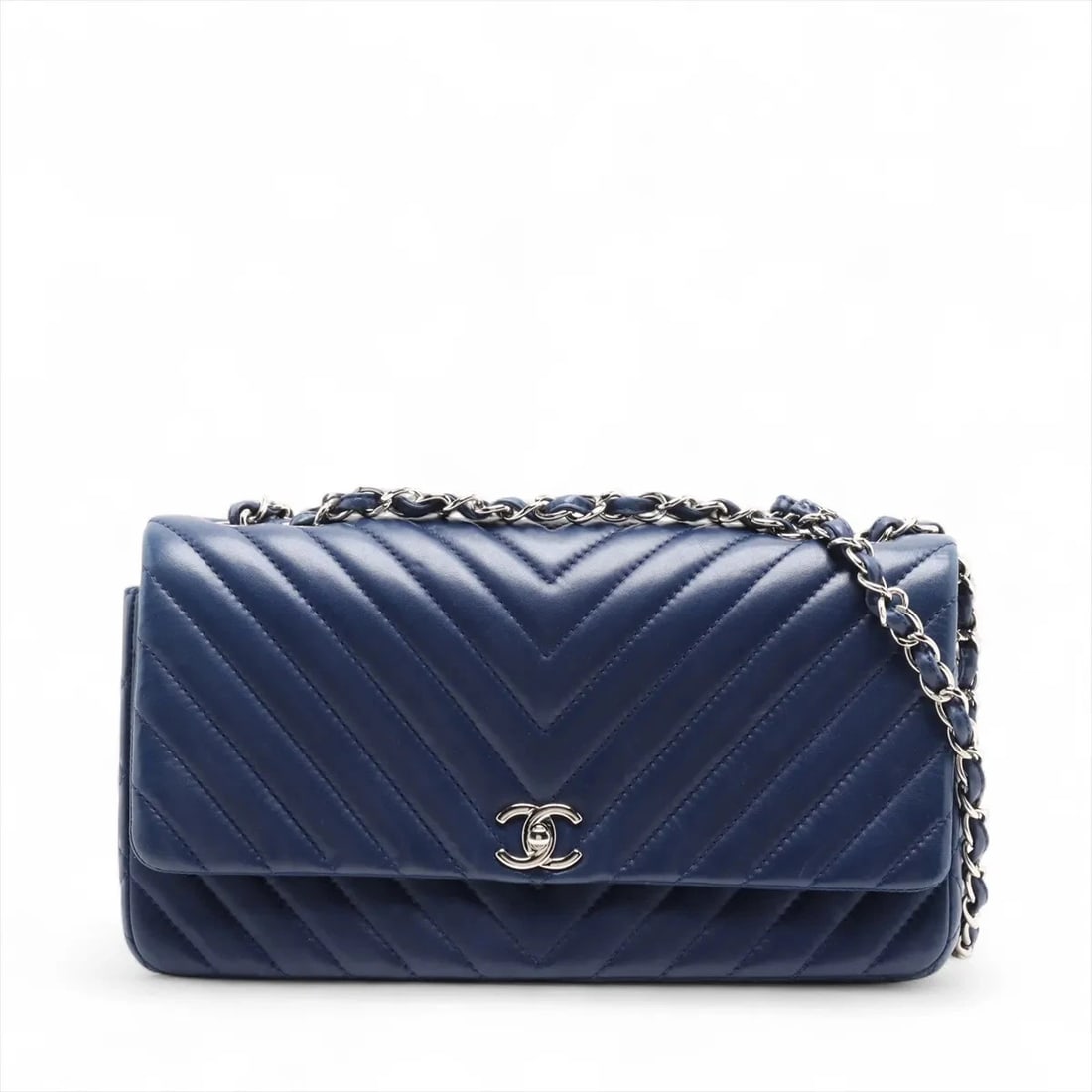CHANEL CHEVRON LAMBSKIN SINGLE FLAP DOUBLE CHAIN BAG: Chanel Chevron Lambskin Single Flap Double Chain Bag Brand: Chanel Type: Shoulder bag Material: Lambskin Color: Blue Size: Height:7.1inch Length:12.8inch Depth:3.3inch Shoulder height:13.4inch Ac
