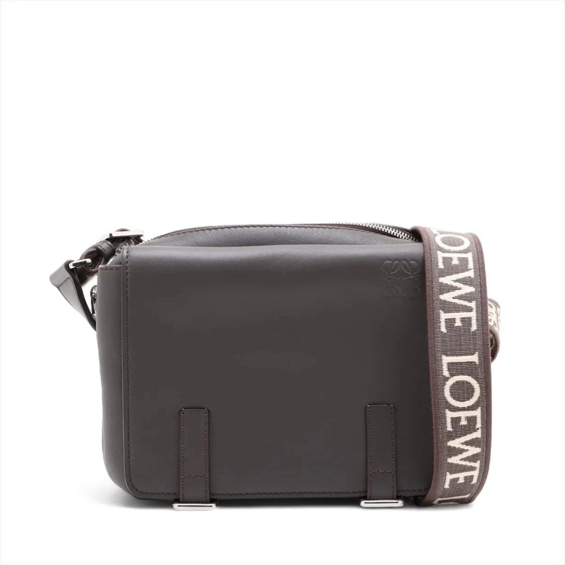 LOEWE MILITARY MESSENGER BAG LEATHER SHOULDER BAG: Loewe Military Messenger Bag Leather Shoulder bag Brand: Loewe Type: Shoulder bag Material: Leather Color: Brown Size: Height:6.7inch Length:9.6inch Depth:2.2inch Shoulder height:27.6inch Accesso