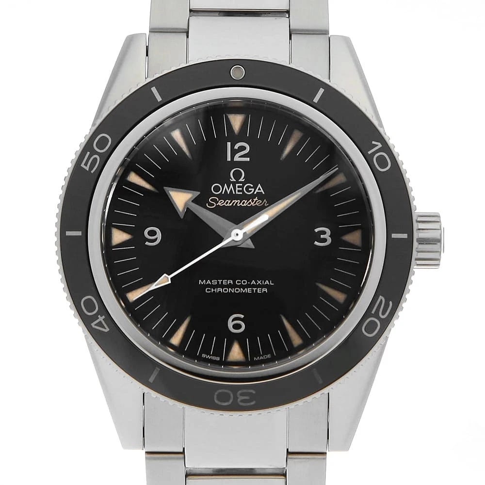 OMEGA SEAMASTER MASTER COAXIAL WATCH: OMEGA Seamaster master coaxial Watch Brand: OMEGA Type: Wrist watch Material: Band Material Stainless Steel, Case Material Stainless Steel Color: Dial Color Black Size: Band Size 20.5cm (8.1inch),