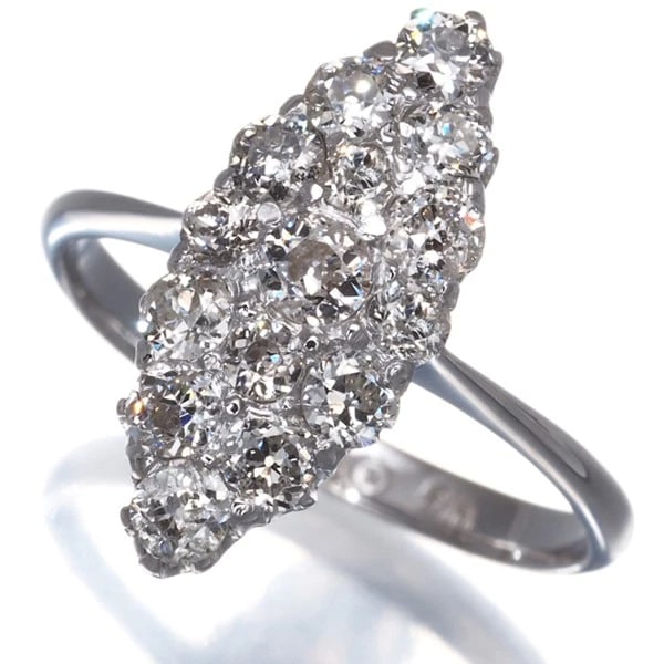 DIAMOND OLD-CUT VINTAGE RING 18K 750 WHITE GOLD: Diamond Old-cut Vintage Ring 18K 750 White Gold Brand: Unbranded Type: Ring Material: 18K / 750 / White Gold There is no metal purity stamp on the item but the results of the X-ray inspection