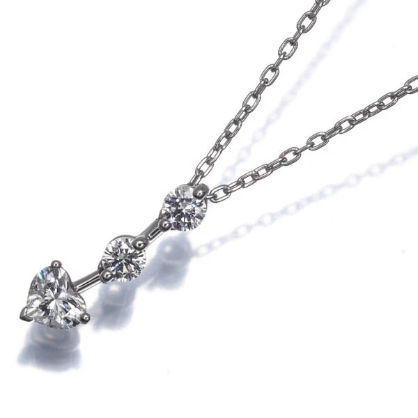 STAR JEWELRY NECKLACE DIAMOND HEART SHAPE CUT 950 PLATINUM: STAR JEWELRY Necklace Diamond Heart Shape Cut 950 Platinum Brand: STAR JEWELRY Type: Necklace Material: 950 / Platinum Main Stone/Creation Natural Color: None Size: Necklace length: 37 - 42cm