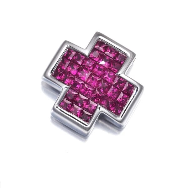 PENDANT RUBY CROSS 18K 750 WHITE GOLD: Pendant Ruby Cross 18K 750 White Gold Brand: Unbranded Type: Pendant Material: 18K / 750 / White Gold Main Stone/Creation Natural Color: None Size: Design size: 14.6 x 14.6mm Bail inner diameter: