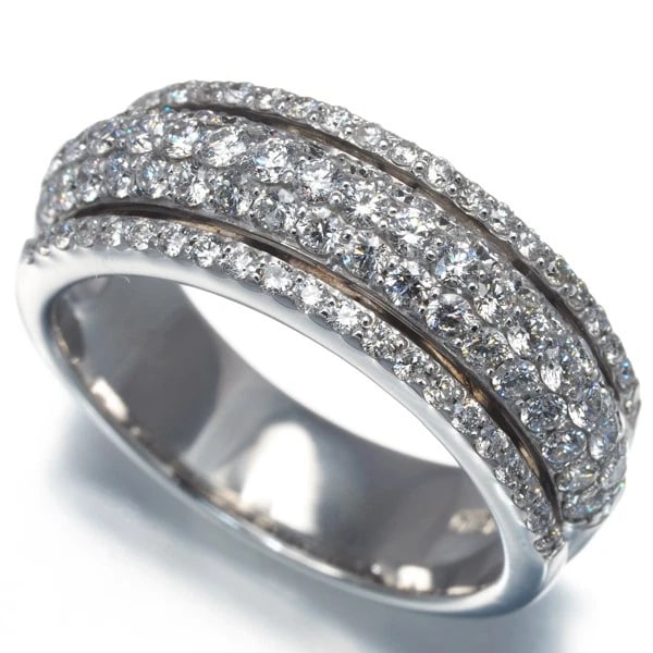 DIAMOND PAVED RING 18K 750 WHITE GOLD: Diamond Paved Ring 18K 750 White Gold Brand: Unbranded Type: Ring Material: 18K / 750 / White Gold Main Stone/Creation Natural Color: None Size: US 6.5-6.75 Accessories: None Accessories N