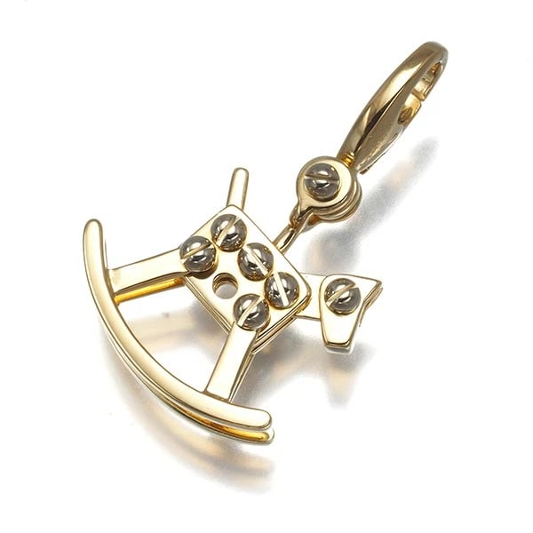 CARTIER PENDANT ROCKING HORSE ROCKING HORSE CHARM: Cartier Pendant Rocking Horse Rocking Horse Charm Brand: Cartier Type: Pendant Material: 18K / 750 / Yellow Gold 18K / 750 / White Gold Main Stone/Creation Natural Color: None Size: Design size: 1