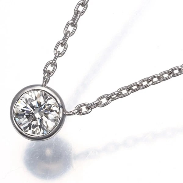 VENDOME NECKLACE DIAMOND SOLITAIRE 900 850 PLATINUM: VENDOME Necklace Diamond Solitaire 900 850 Platinum Brand: VENDOME Type: Necklace Material: 900 / 850 / Platinum Main Stone/Creation Natural Color: None Size: Necklace length: 36 / 40cm Pendant si
