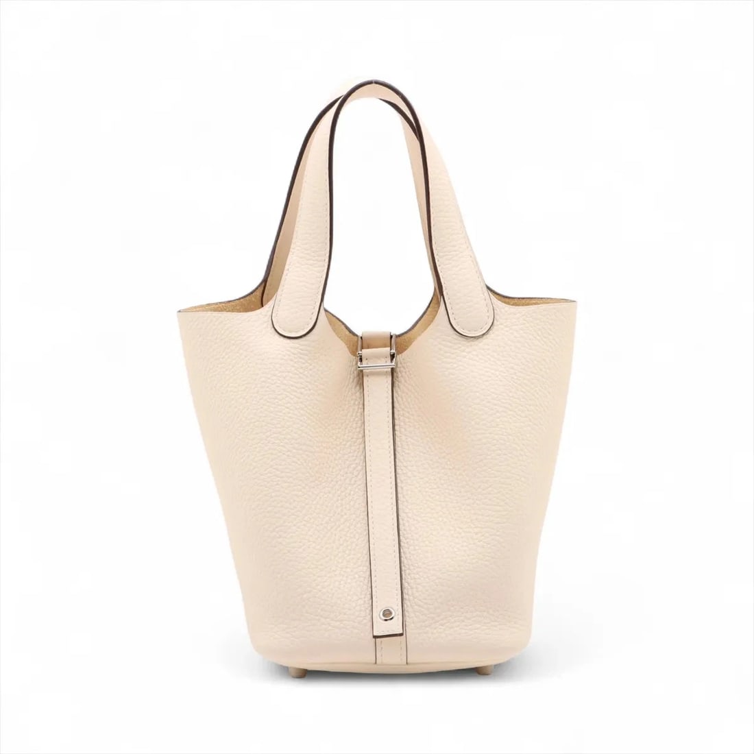 HERMES PICOTIN LOCK 18 PM TAURILLON CLEMENCE: Hermes Picotin Lock 18 PM Taurillon Clemence Brand: Hermes Type: Hand bag Material: Taurillon Clemence Color: Nata Size: Height:7.3inch Length:7.3inch Depth:5.3inch Handle height:4.9inch Accessor