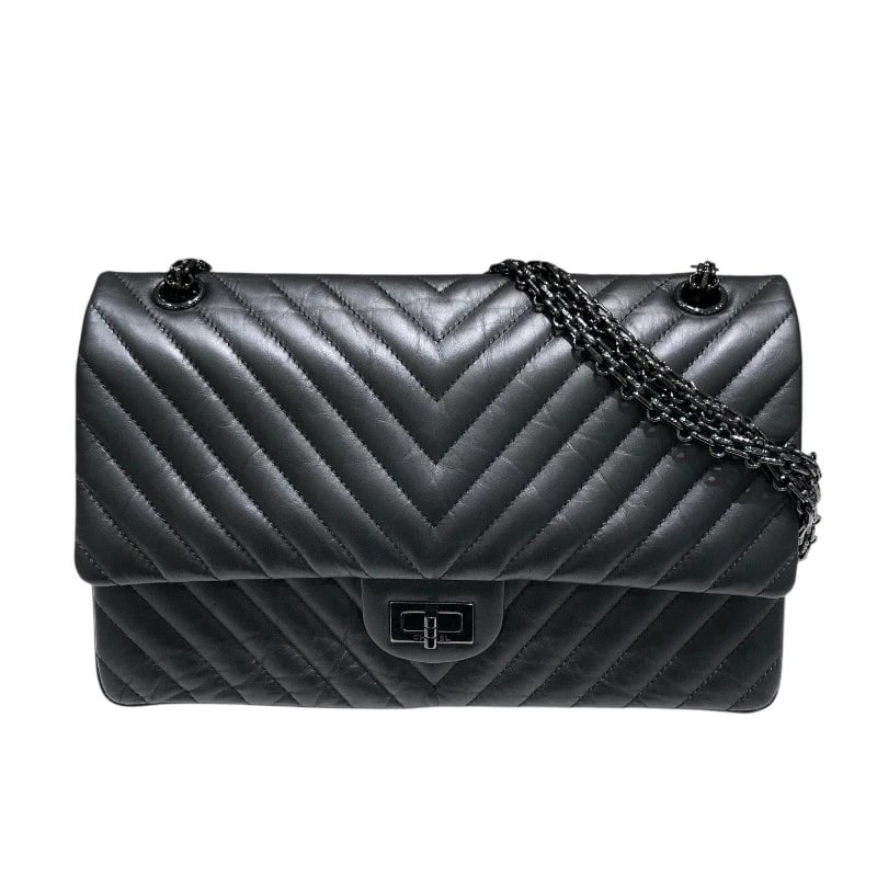 CHANEL STITCHED FLAP BAG SHOULDER BAG: CHANEL Stitched Flap Bag Shoulder Bag Brand: CHANEL Type: Shoulder Bag Material: Calfskin Color: Black Black Hardware Size: W11.0 x H7.1x D3.5inch Shoulder:40.6inch Accessories: None