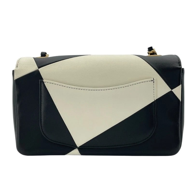 CHANEL CHAINSHOULDER BAG - 3