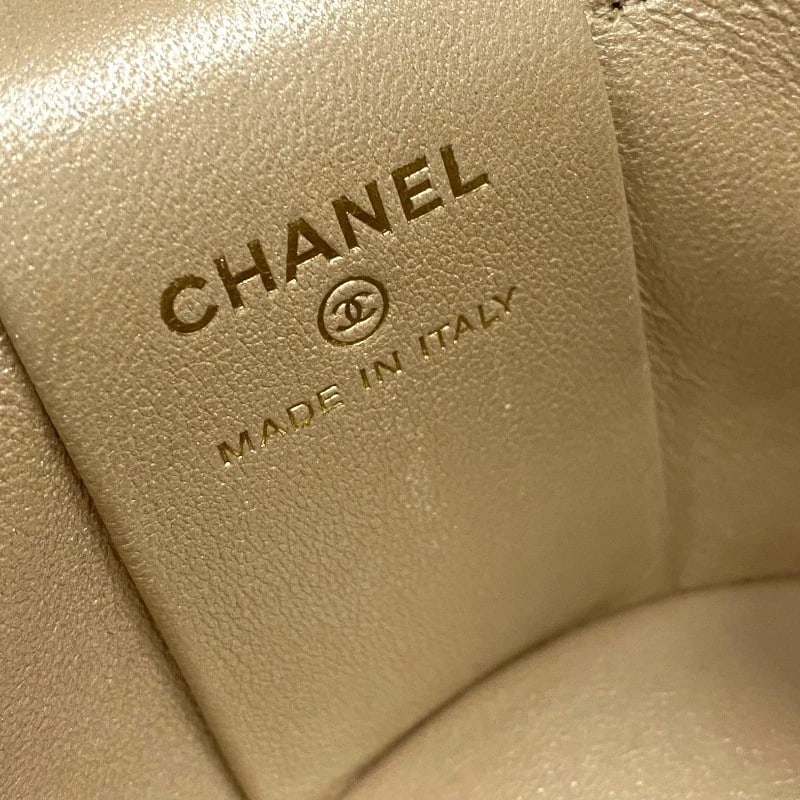 CHANEL MINI VANITY CASE HANDBAG - 8
