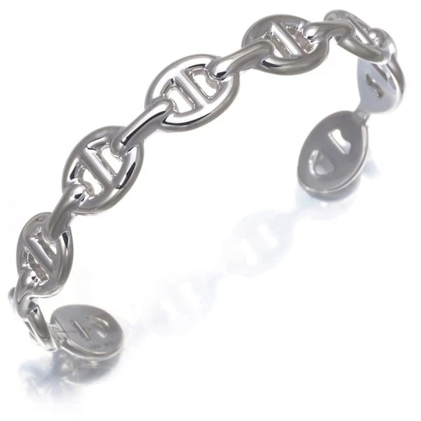 HERMES BRACELET CHAINE D'ANCRE ENCHAINE MM SH ENGRAVED: HERMES Bracelet Chaine d'Ancre Enchaine MM SH Engraved Brand: HERMES Type: Bracelet Material: 925 / Sterling Silver Color: None Size: Inner circumference: 16.5cm Bracelet Width: 9.8mm Accessories