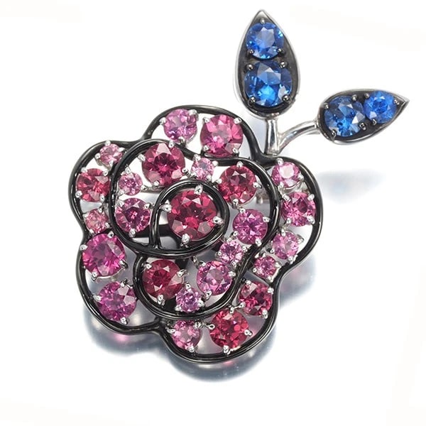TASAKI PENDANT AND BROOCH RHODOLITE GARNET (1 of 2)
