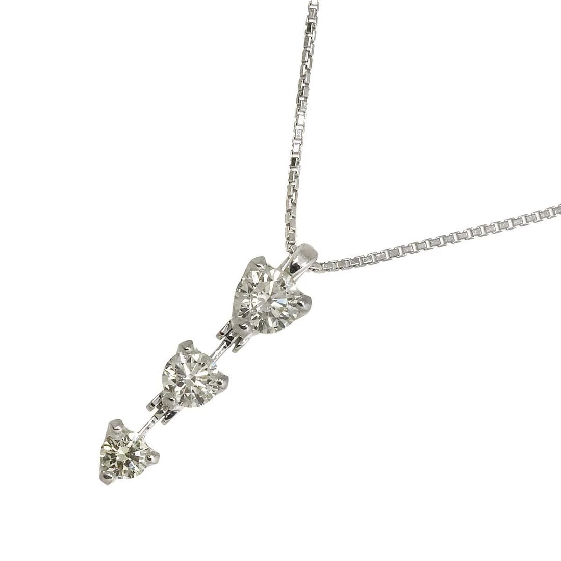 TASAKI DIAMOND NECKLACE PLATINUM: TASAKI Diamond Necklace Platinum Brand: TASAKI Type: Necklace Material: Pt Platinum Main Stone/Creation Natural Color: Platinum Size: internal circumference of the chain:16.5inch-15.2inch Top