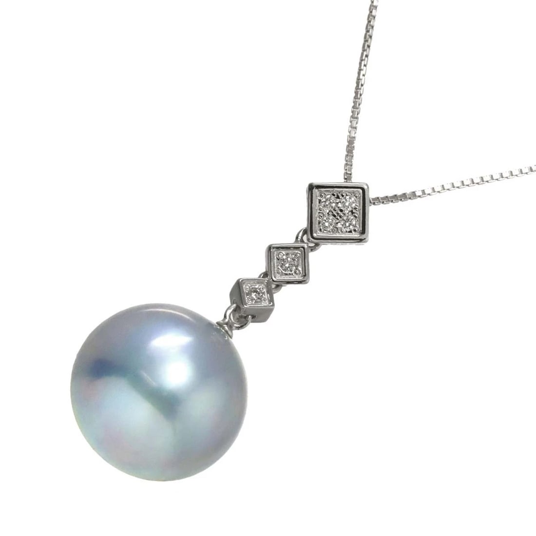 TASAKI MABE PEARL DIAMOND NECKLACE: TASAKI Mabe Pearl Diamond Necklace Brand: TASAKI Type: Necklace Material: 18K,14K White Gold Main Stone/Creation Mabe Pearl Color: White Gold Size: internal circumference of the chain: