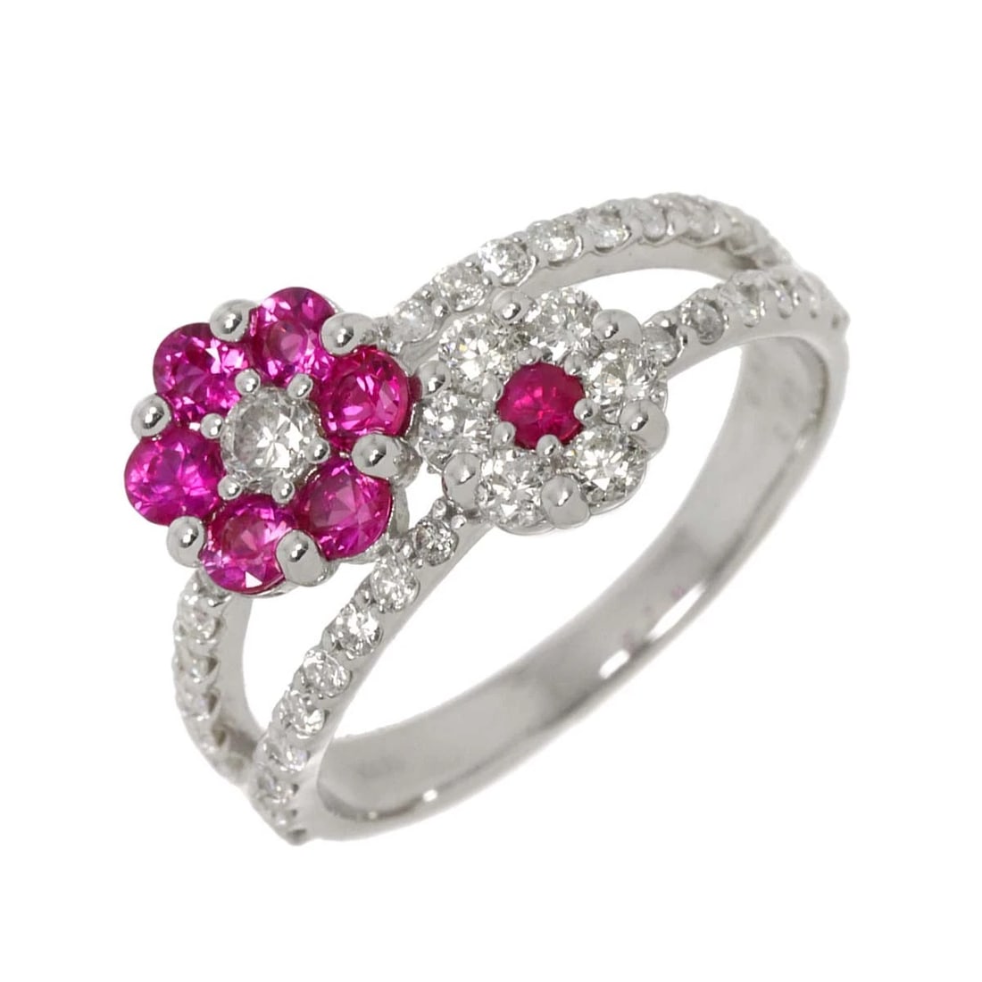 RUBY DIAMOND RING 18K WG: Ruby Diamond Ring 18K WG Brand: Unbranded Type: Ring Material: 18K White Gold Main Stone/Creation Ruby Color: White Gold Size: 5.5-5.75(US) Accessories: None Accessories Notice: When purch