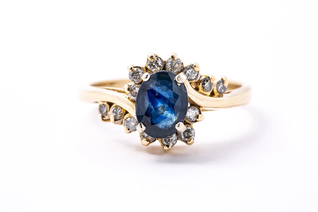 NATURAL SAPPHIRE & DIAMOND COCKTAIL BAND 14K YELLOW GOLD RING: Natural Sapphire & Diamond Cocktail Band 14K Yellow Gold Ring Brand: Unbranded Type: Ring Material: Yellow Gold 14k Main Stone/Creation Natural Color: Color Blue Size: 7.5 US Accessories: