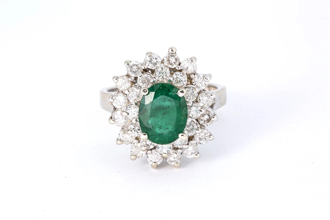 VINTAGE 14KT WHITE GOLD EMERALD COCKTAIL RING (1 of 4)